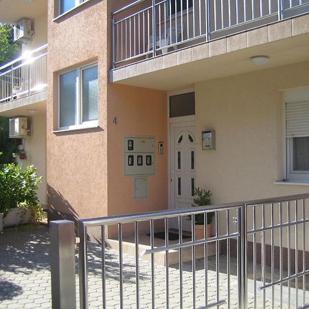 Apartman Mona Мостар Экстерьер фото